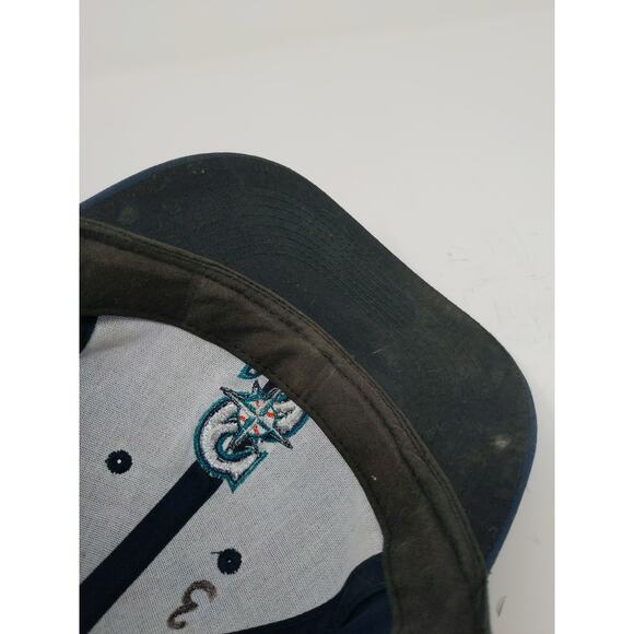 TeamMLB OC Sports Youth Hat Seattle Mariners Embroidered Logo Blue - Picture 9 of 10